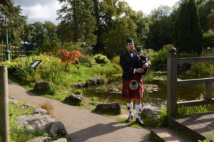 Scottish Bagpiper for Hire