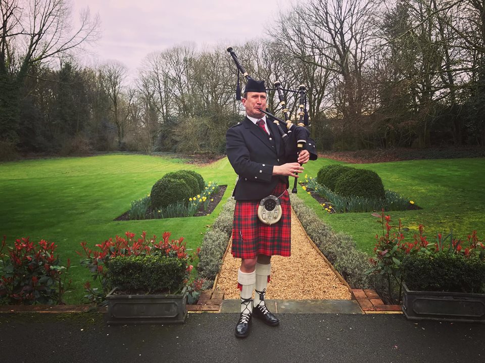 Malcolm Smith- Bagpiper for Hire